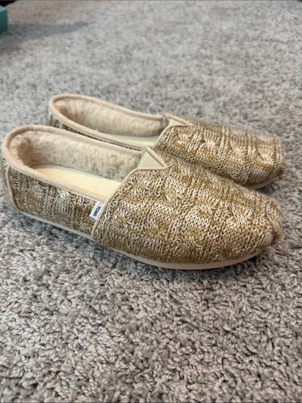 TOMS Women's Knit Slip-On Slippers in Tan and Cream